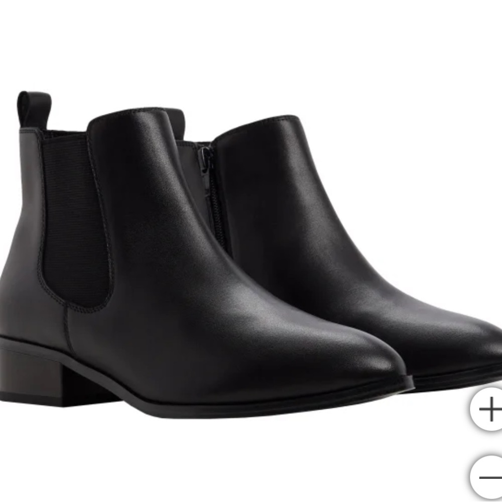 Aldo Women's Leather Chelsea Boot - Black size 7